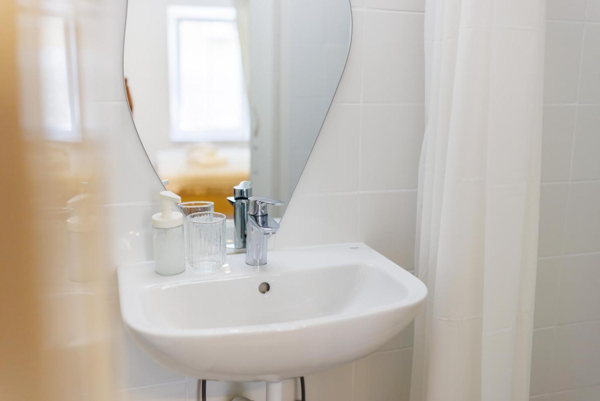 Plutus Apartments And Rooms With Free Parking كوبر المظهر الخارجي الصورة